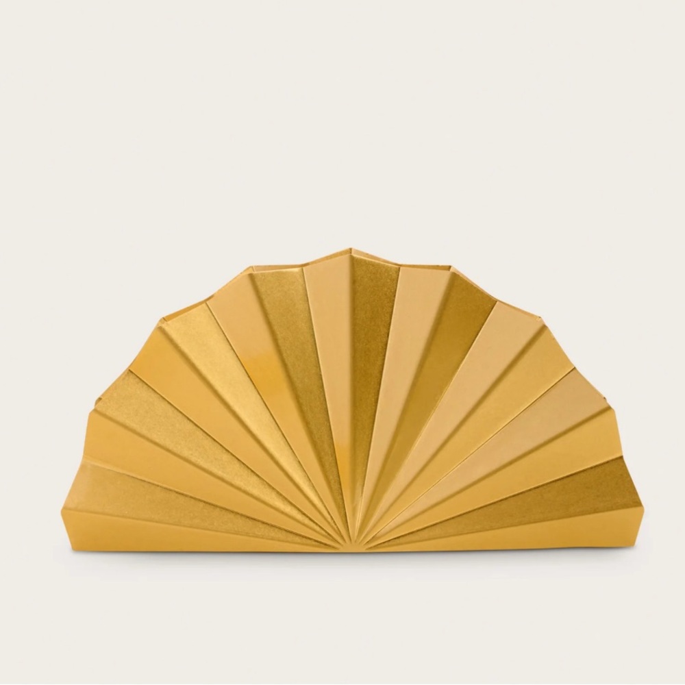 Cult Gaia Esme Clutch